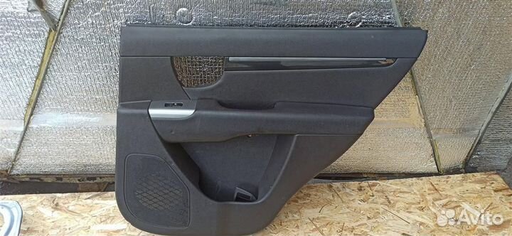 Обшивка двери задней правой hyundai Santa Fe 2 ре