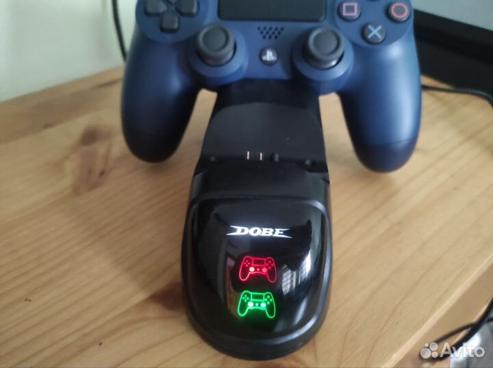 Зарядная станция для геймпадов ps4