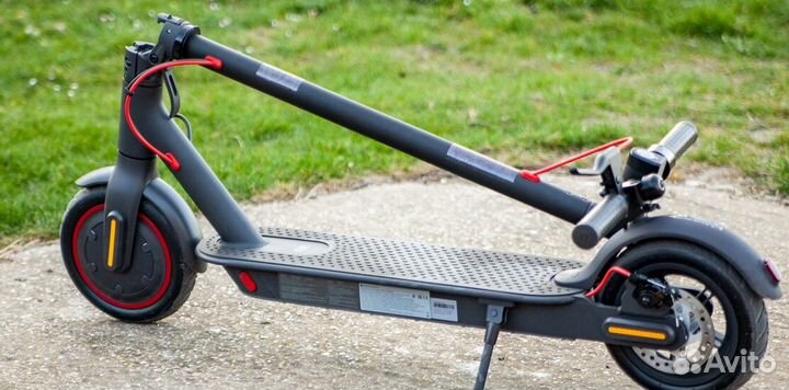 Оригинальный электросамокат Xiaomi pro 16км пробег