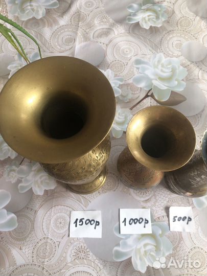 Вазы настольные