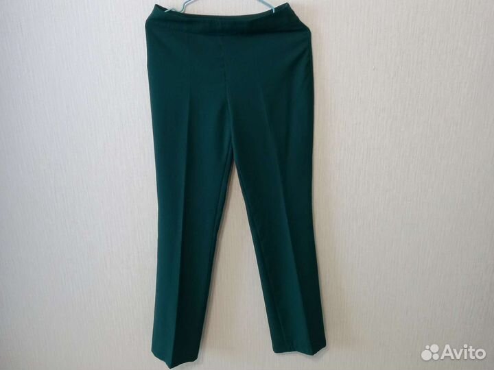 Брючный костюм женский 42