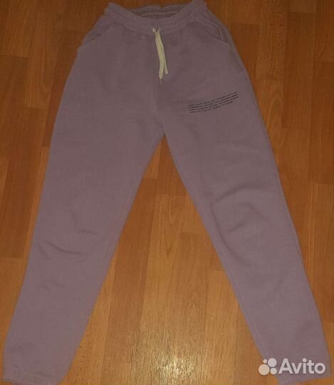 Спортивный костюм женский