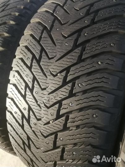 Nokian Tyres Hakkapeliitta 8 SUV 275/40 R21 107T