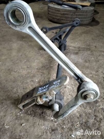 Стабилизатор передний Mercedes Truck Axor 2