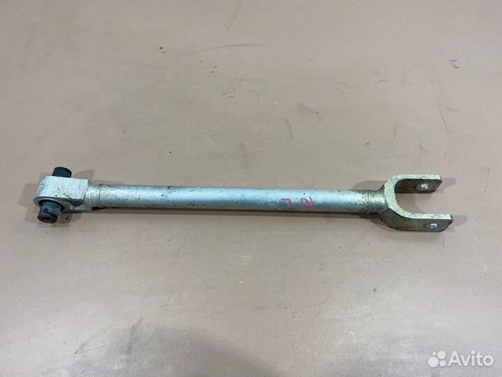 Рычаг тяга задний левый Infiniti Q70 M37 M25 M56