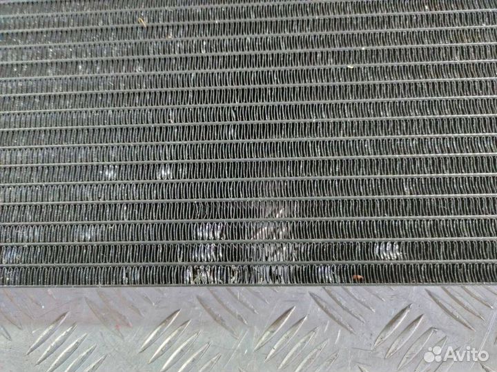 Радиатор кондиционера Audi Q7 4L 2008 4L0260401A