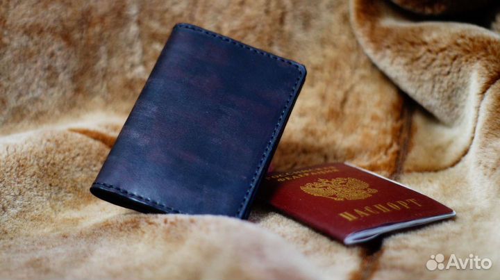Обложка на паспорт. Кожа