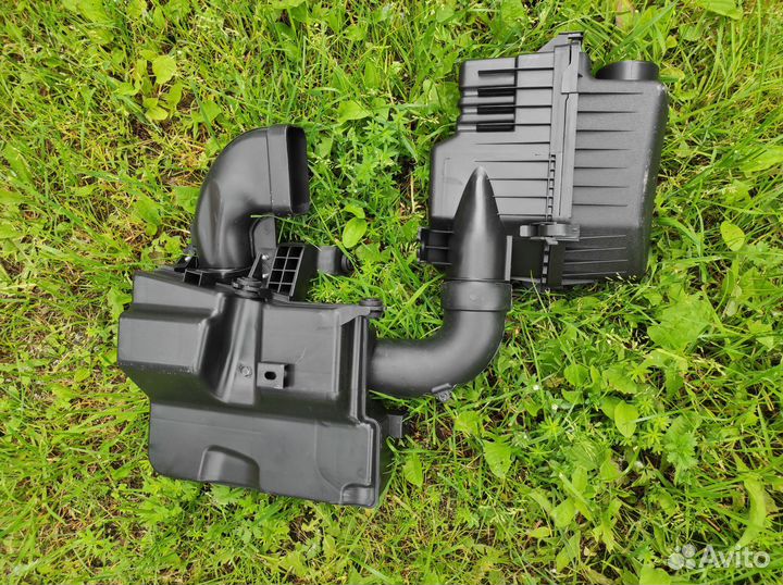 Резонатор воздушного фильтра Hyundai Solaris 1