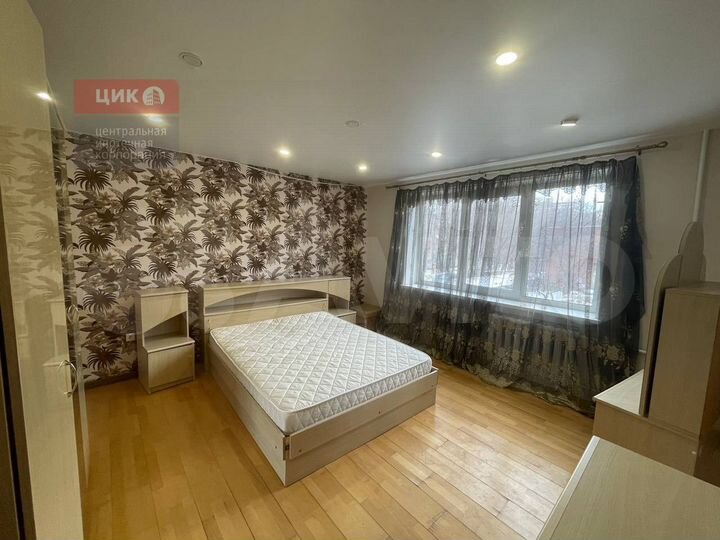 2-к. квартира, 66,5 м², 1/12 эт.