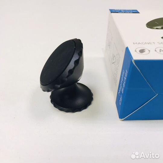 Держакль магнитный для телефонов(на панель)