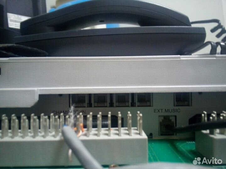 Телефонная станция samsung NX12-32