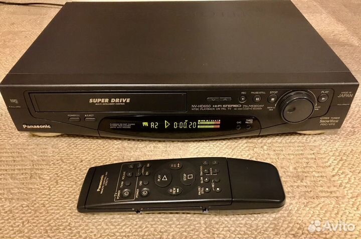 Видеомагнитофон.Panasonic 650EE.HI-FI.Stereo