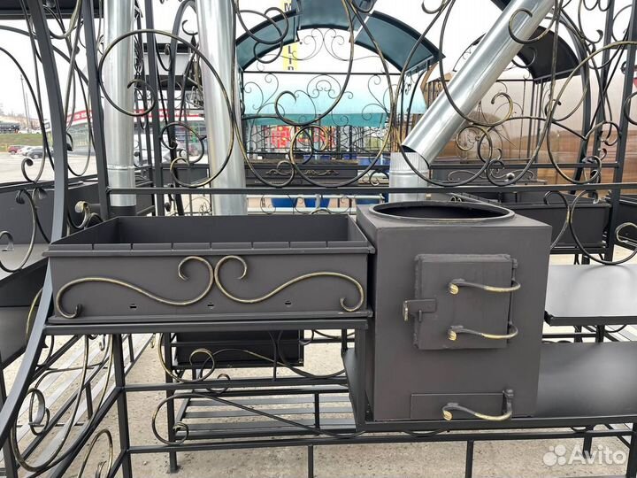 Кованые мангалы с крышей
