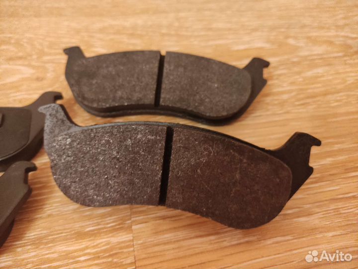 Тормозные колодки задние TRW Форд Explorer 2,3,4