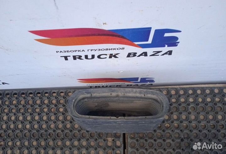 81964200517 Гофра воздухозаборника