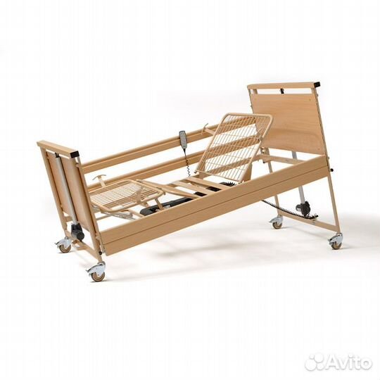 Кровать для лежачих с электроприводом ширина 120см