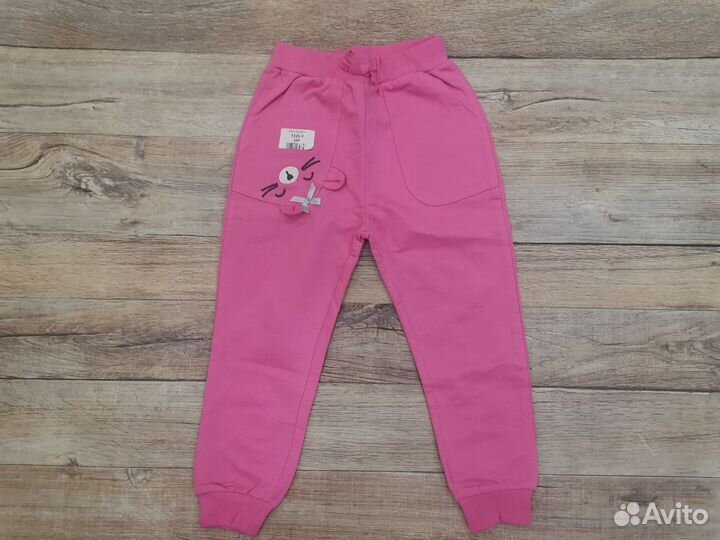 Пакет новых вещей на девочку р. 104