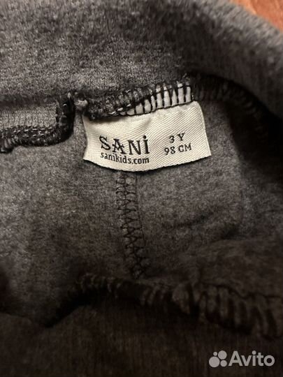 Костюм на мальчика 98 см