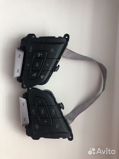 Кнопки на руль Тигуан Tiguan (Оригинал)