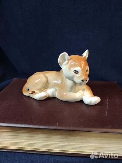 Статуэтка фарфор СССР львёнок лфз