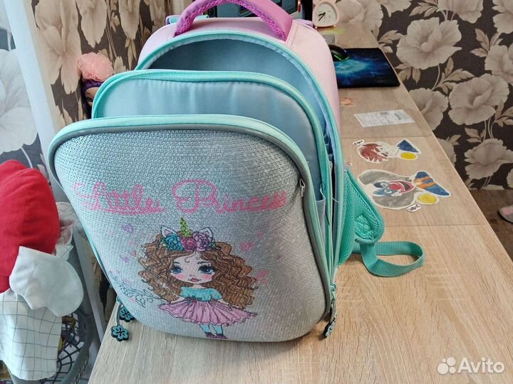 Рюгзак школьный для девочки