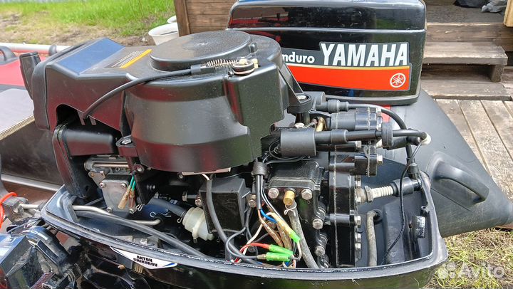 Лодка с Мотором