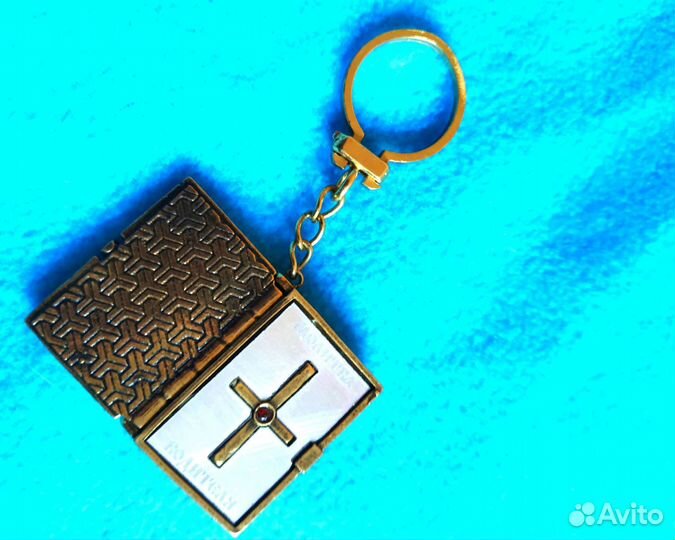 Брелок для ключей автомобильный
