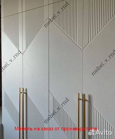 Шкаф распашной на заказ