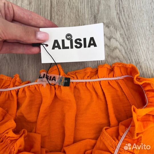 Новый топ Alisia