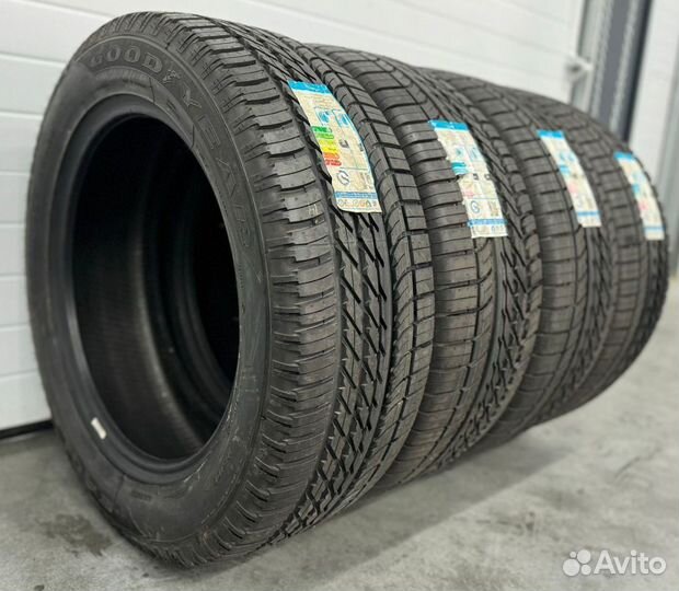 Goodyear EfficientGrip SUV 4x4 245/65 R17 111H