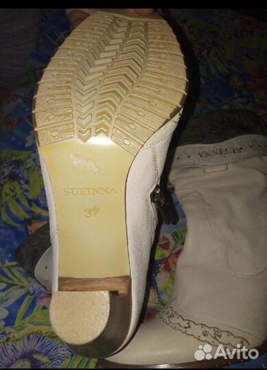 Сапожки женские