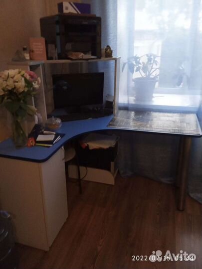 Компьютерный стол