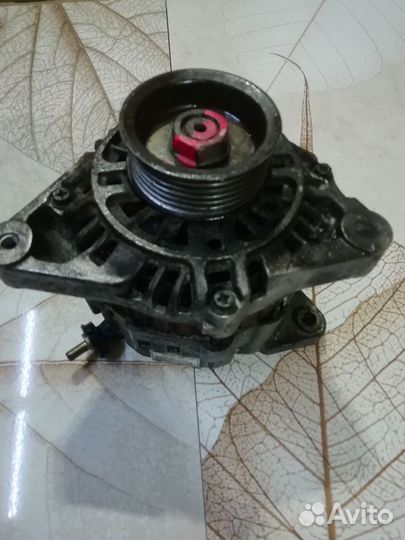 Генератор Nissan Liberty Sr 20