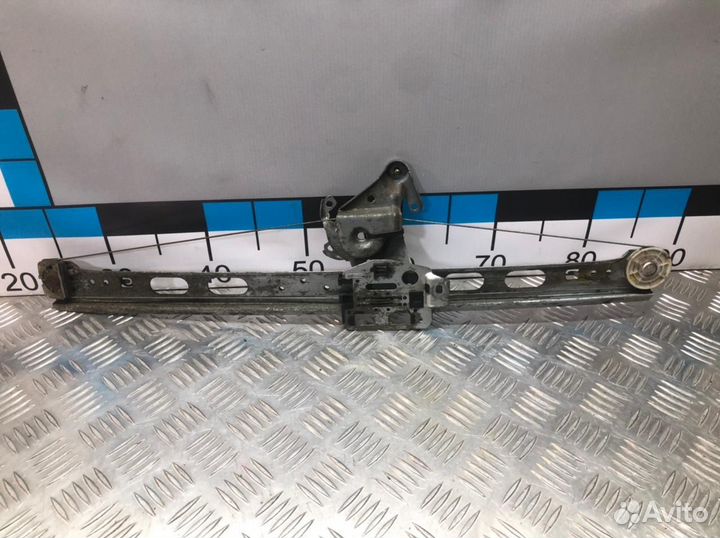 Б/У Стеклоподъемник электрический задний ле#001