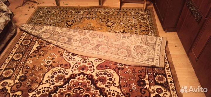 Ковер шерстяной