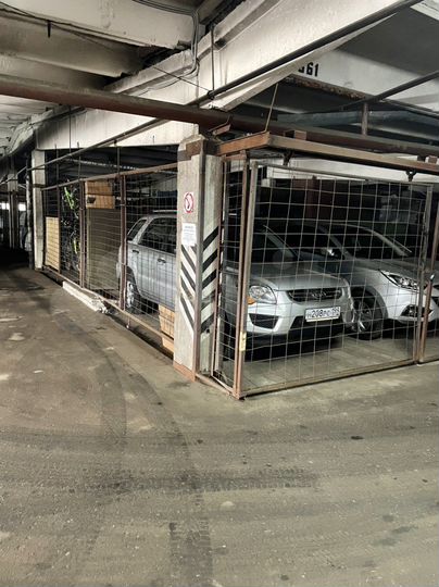 Машиноместо, 13 м²