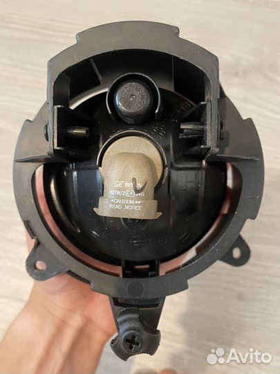 Фара противотуманная левая kia sorento 1