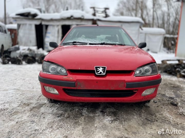 Телевизор передняя панель Peugeot 106