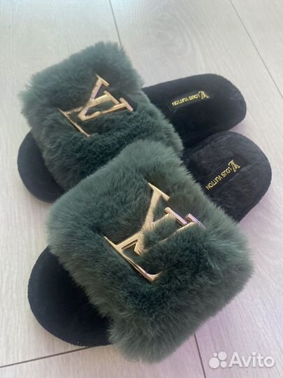 Женские домашние тапочки