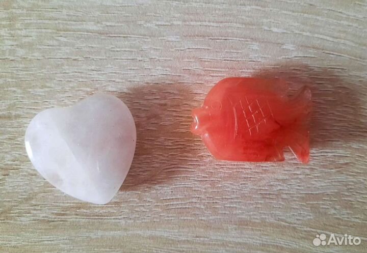 Фигурки из камня