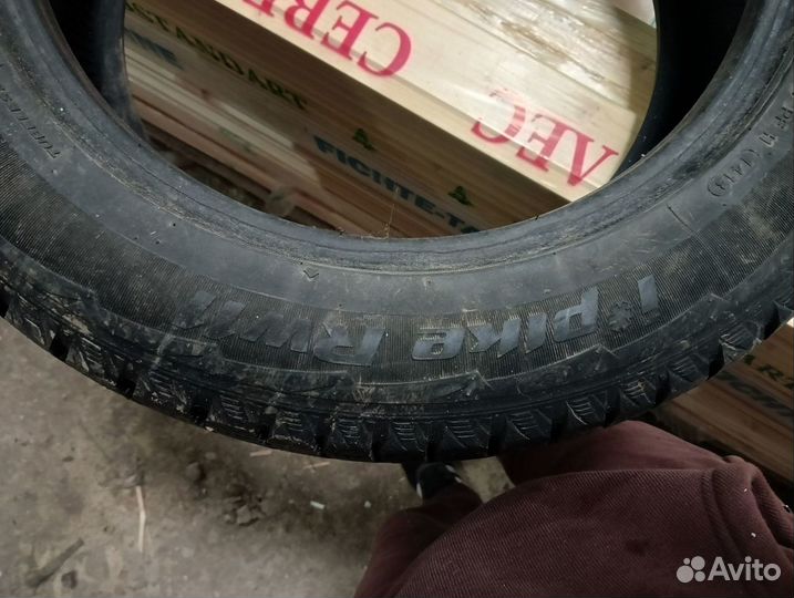 Hankook I'Pike RW11 215/60 R17 96T