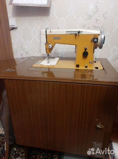 Швейная машинка Radom