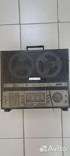 Катушечный магнитофон Астра 110