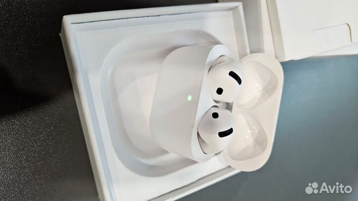 Наушники airpods 4