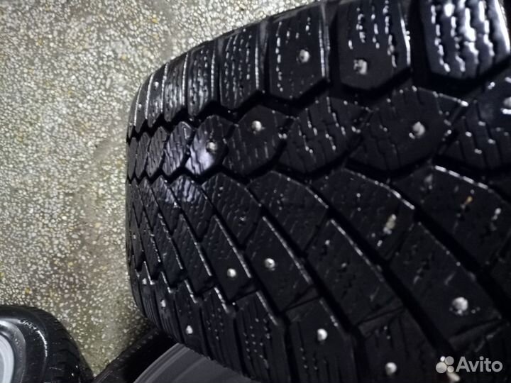 Continental ContiIceContact 215/55 R17 98H