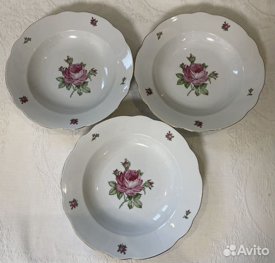 Тарелки суповые гдр