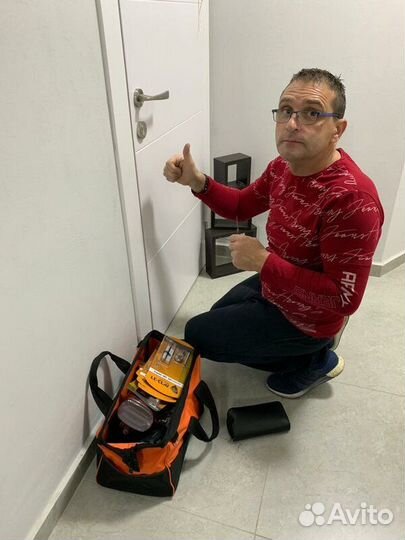 Замена замков входной двери Вскрытие дверей 24/7