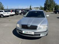 Skoda Octavia 1.6 MT, 2008, 230 000 км, с пробегом, цена 640 000 руб.