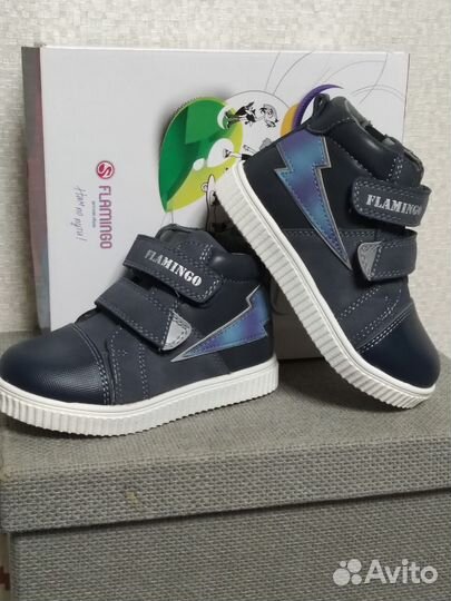 Ботинки осенние Фламинго новые 22;24;25;26;27