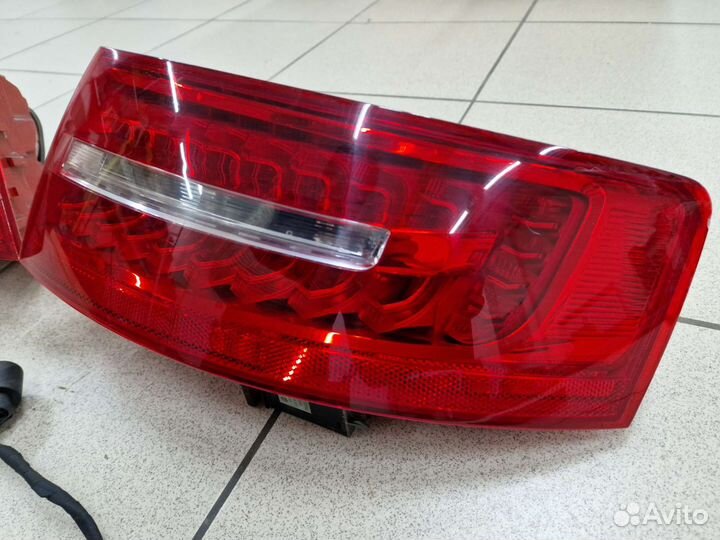 Задний левый фонарь Audi A6 C6 Рестайлинг